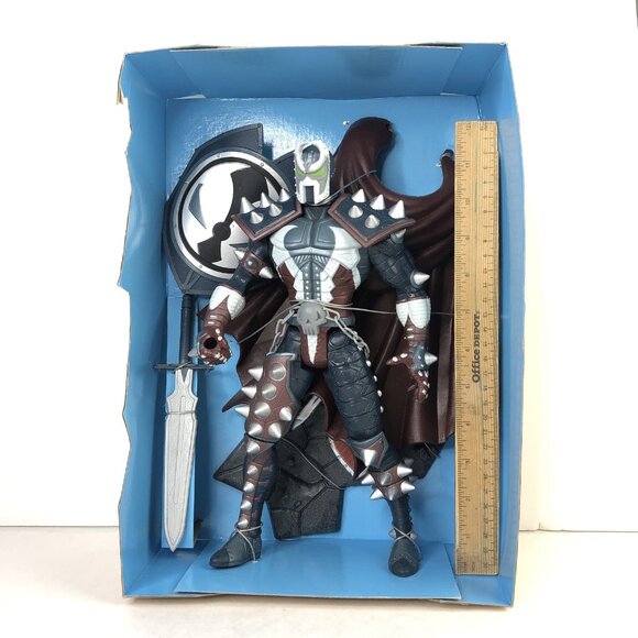 Todd McFarlane's Ultra-Action Figure 12" Super Size MEDIEVAL SPAWN New In Box - Picture 5 of 9